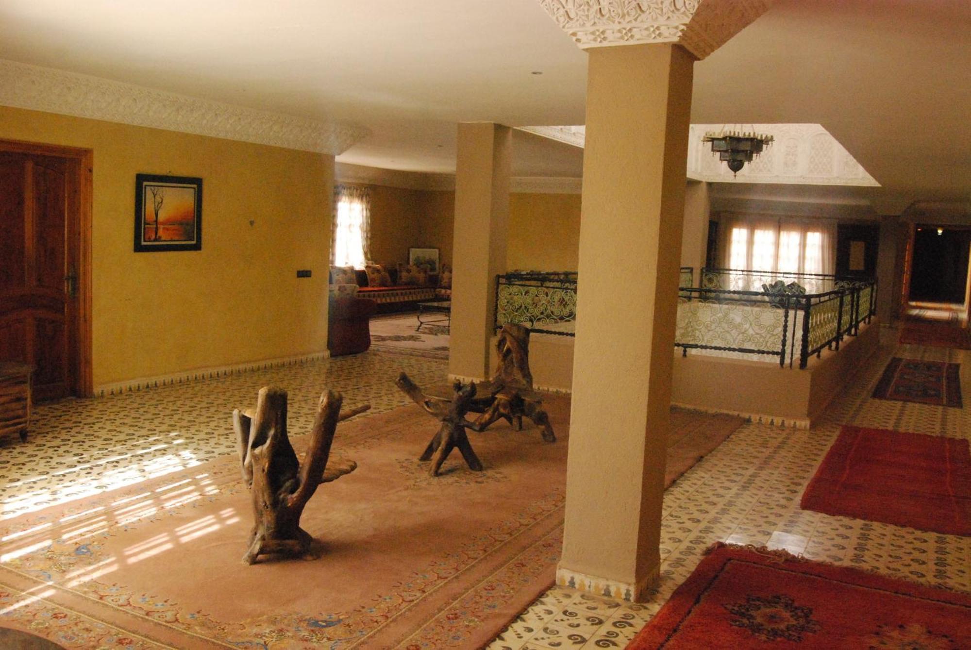 Hotel Taddart Midelt Kültér fotó